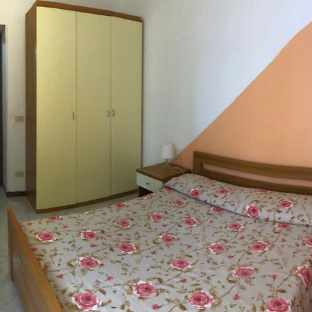 Appartamenti a due passi dal mare Spotorno Esterno foto